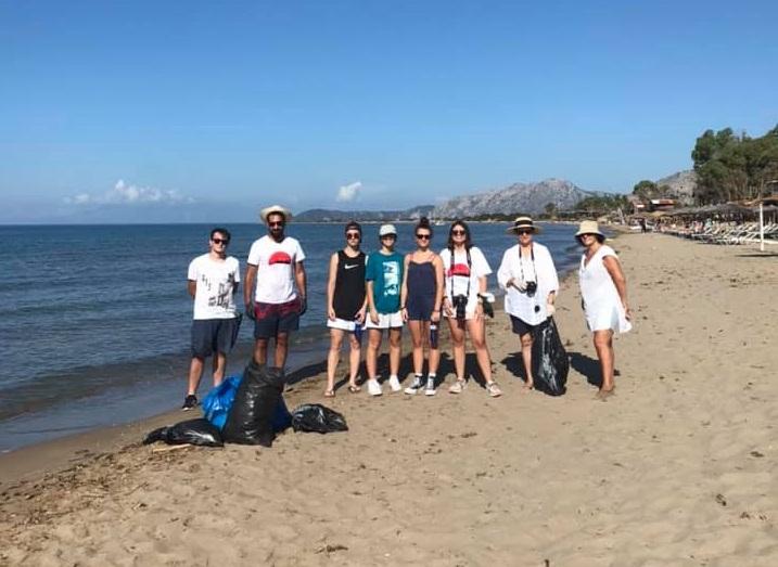 Παραλία Λούρου